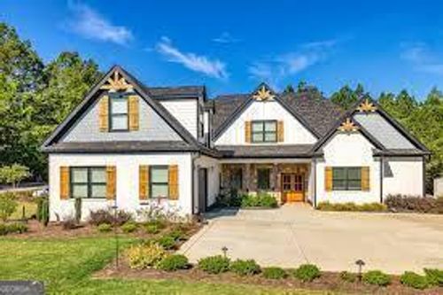 173 Dolly Nixon Rd, Senoia, GA, 30276-2774 | Card Image