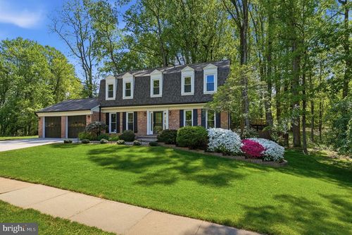 1731 Key West Ln, VIENNA, VA, 22182-2319 | Card Image