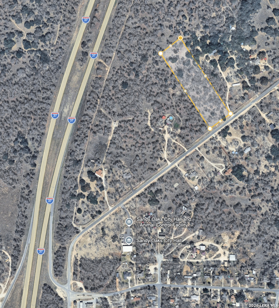 Land in Elmendorf 2