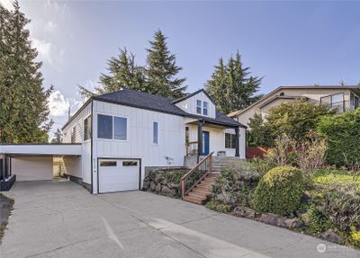 8739 S 113th Street, House other with 3 bedrooms, 2 bathrooms and 4 parking in Seattle WA | Image 3