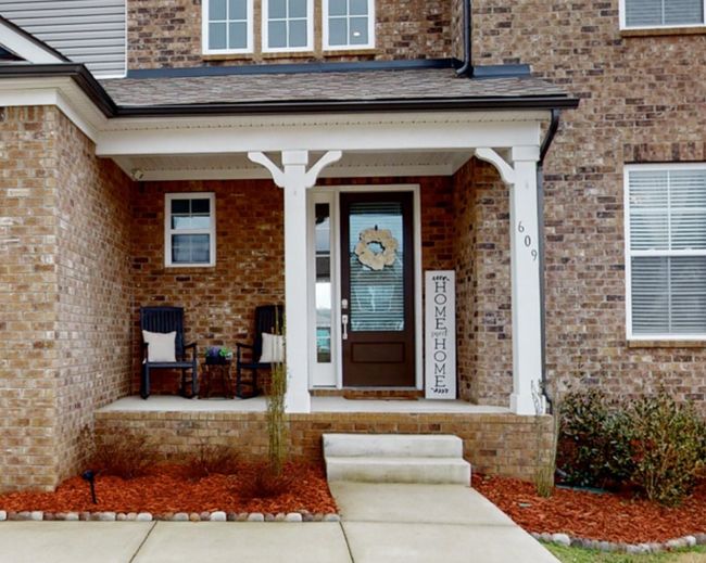 Front porch | Image 5