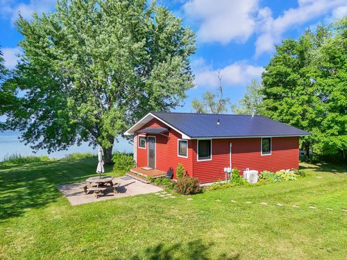 45565 Whispering Sands Ln, Perham, MN, 56573-8841 | Card Image