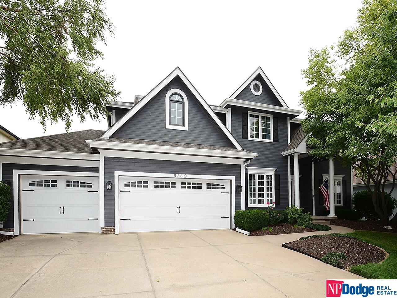 181st St, Omaha, NE 68135