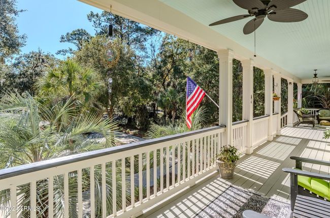 40 Front Street, House other with 5 bedrooms, 3 bathrooms and null parking in St. Helena Island SC | Image 9