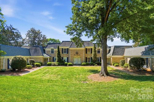 7027 Quail Hill Rd, Charlotte, NC, 28210-5119 | Card Image