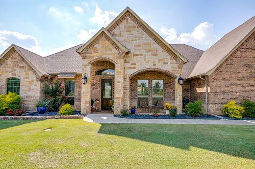 105 N Hadley Rd, Godley, TX, 76044-3892 | Card Image