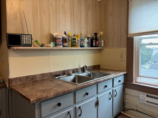 151 Union St, Home with 8 bedrooms, 3 bathrooms and 3 parking in Willimantic CT | Image 14