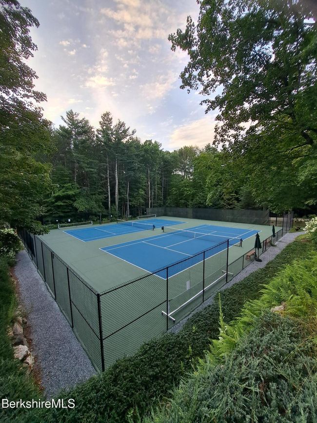 tennis/pickleball hard courts | Image 25