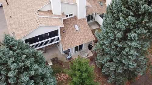 5324 Highpointe Dr, Bloomington, MN, 55437-1962 | Card Image