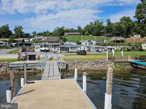 548 Boathouse Rd, WRIGHTSVILLE, PA, 17368-8903 | Card Image