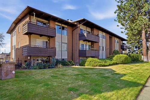 108 E Rowan Ave, Spokane, WA, 99207-1250 | Card Image