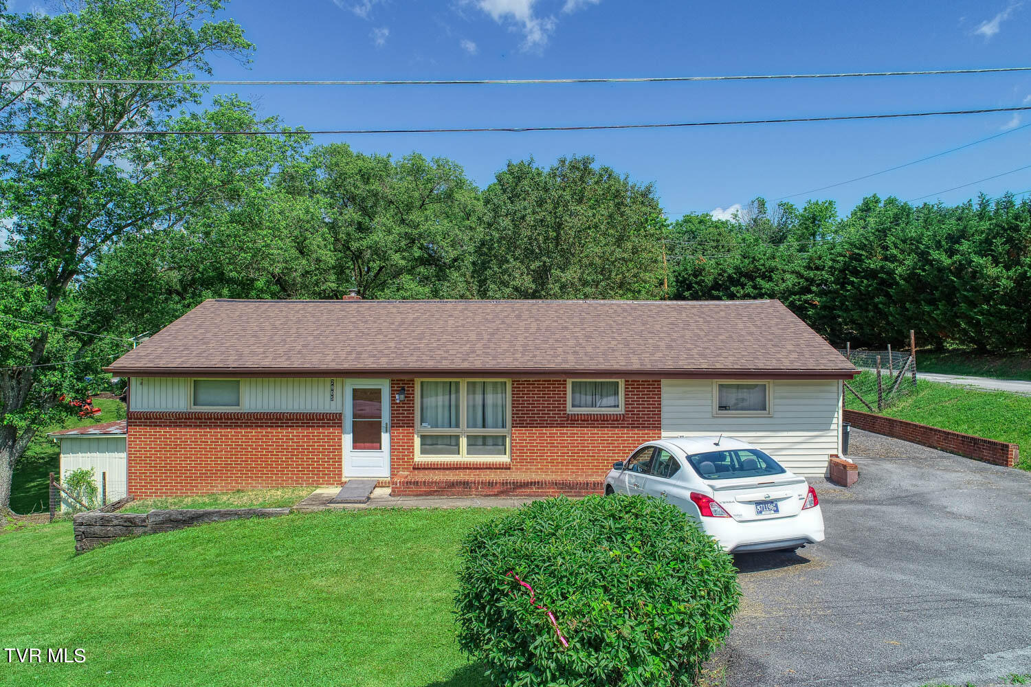Pridemore St, Kingsport, TN 37660