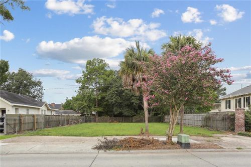 24 Orpheum Ave, Metairie, LA, 70005-4524 | Card Image