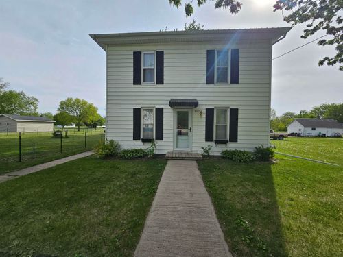 305 S 2nd St Street, Greene, IA, 50636 | Card Image