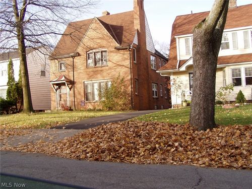3-3686 Avalon Rd, Shaker Heights, OH, 44120-5458 | Card Image