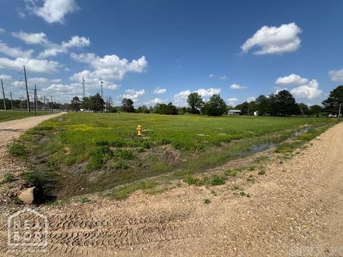 2.5 acres Oak Street Street, Rector, AR, 72461 | Card Image