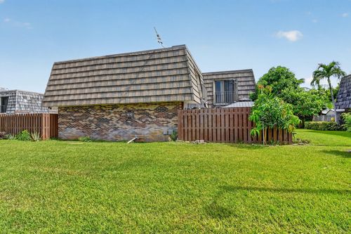 b-1610 Forest Lakes Cir, WEST PALM BEACH, FL, 33406-5782 | Card Image