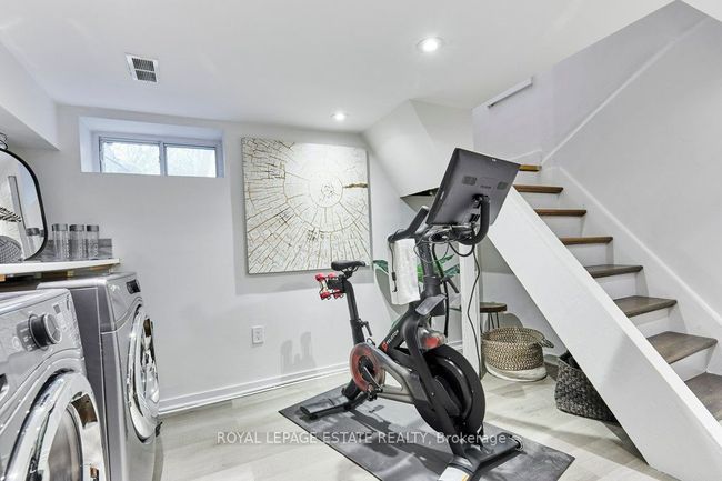 16 Firstbrooke Rd, House attached with 4 bedrooms, 3 bathrooms and 1 parking in Toronto ON | Image 35