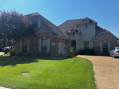 531 Chinquipin Dr, Bossier City, LA, 71111-5176 | Card Image