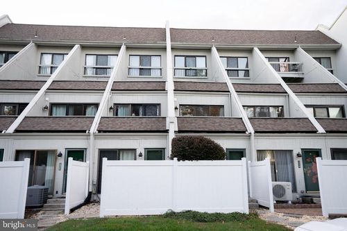 573 Summit House, WEST CHESTER, PA, 19382-6559 | Card Image