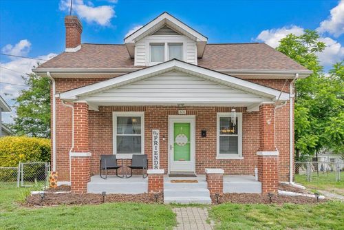 331 Bowman St, Vinton, VA, 24179-2005 | Card Image