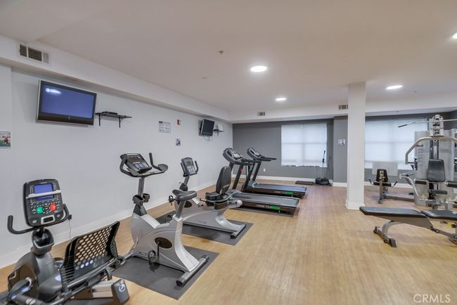 395 E 4th #41 Street, Condo with 2 bedrooms, 2 bathrooms and 2 parking in Long Beach CA | Image 54