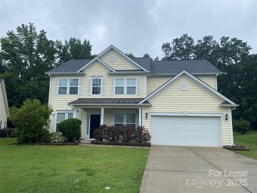 6516 Fieldstone Manor Dr, Matthews, NC, 28105-6890 | Card Image