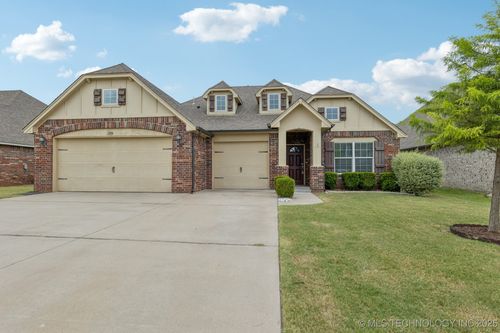 13176 S 92nd East Ave, Bixby, OK, 74008-3573 | Card Image
