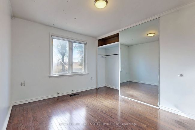 15 Waxham Rd, House other with 4 bedrooms, 2 bathrooms and 4 parking in Etobicoke ON | Image 12