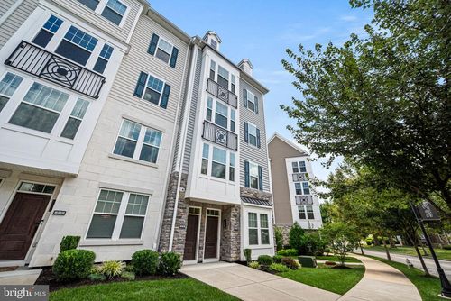 214 Charles Ellis Dr, NEWTOWN SQUARE, PA, 19073-1312 | Card Image