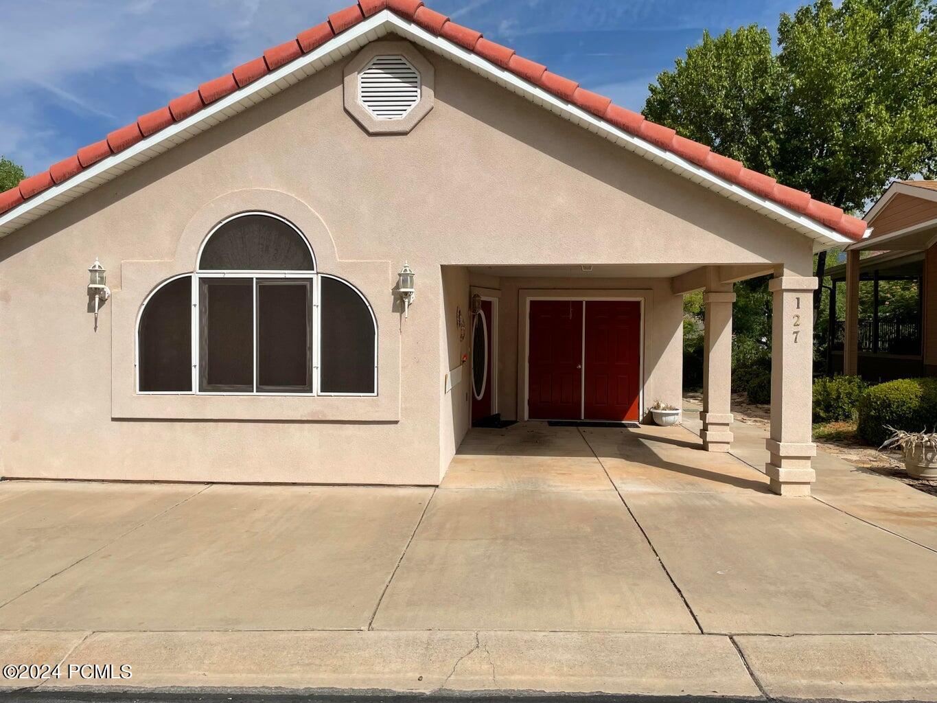 Overlook Ln, Hurricane, UT 84737