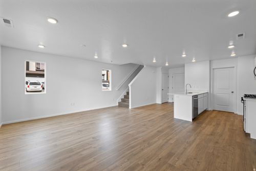 2422-2779 E Rushpink Ln, Washington, UT, 84780-3886 | Card Image