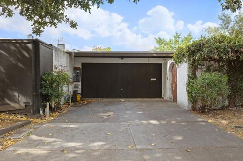 1022 E Evelyn Avenue, Sunnyvale, CA, 94086 | Card Image