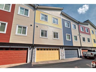 13 - 2803 14 Ave Nw, Townhouse with 3 bedrooms, 3 bathrooms and null parking in Edmonton AB | Image 2