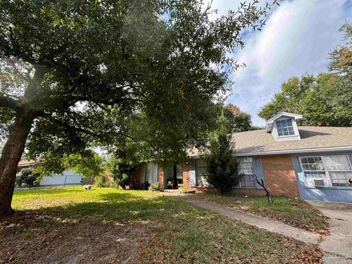 1080 Farmington Rd, Pensacola, FL, 32504-7038 | Card Image