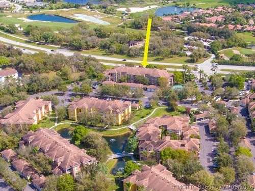 i105-5095 Fairways Cir, Vero Beach, FL, 32967-7434 | Card Image