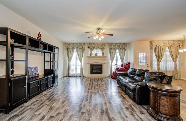 6815 Maize Clearing Trl, House other with 5 bedrooms, 4 bathrooms and 2 parking in Humble TX | Image 13