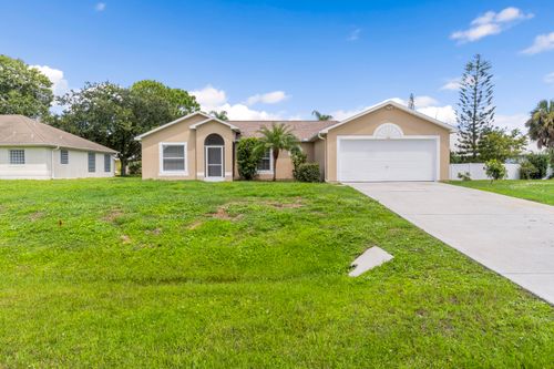717 Tulip Dr, Sebastian, FL, 32958-5437 | Card Image