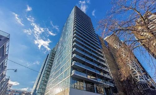 704-210 Simcoe St, Toronto, ON, M5T0A9 | Card Image
