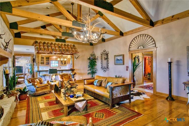 521 Bluff Creek Rd, Home with 3 bedrooms, 4 bathrooms and null parking in Center Point TX | Image 19