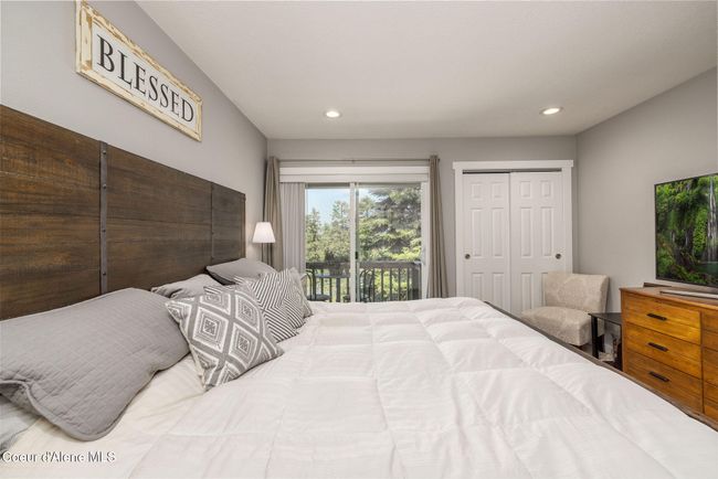 1057 E Loch Lomond Ct, Condo with 2 bedrooms, 2 bathrooms and null parking in Hayden ID | Image 21