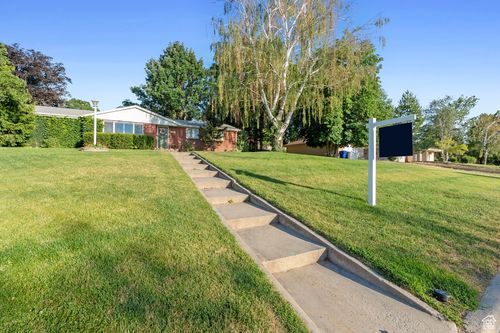 2793 S Davis Blvd, Bountiful, UT, 84010-5756 | Card Image