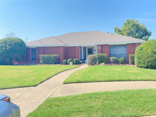 1022 Fairview Ct, Mesquite, TX, 75181-2320 | Card Image