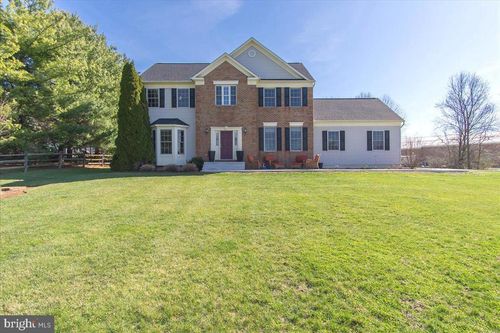 20376 Splendor View Ter, Hagerstown, MD, 21740-8902 | Card Image