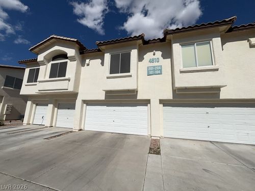 201-4810 Black Bear Rd, Las Vegas, NV, 89149-5779 | Card Image