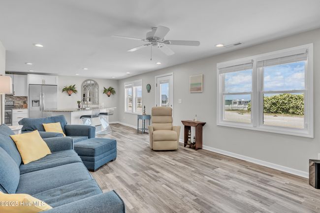 1057 Salter Path Rd, House other with 2 bedrooms, 2 bathrooms and null parking in Salter Path NC | Image 4