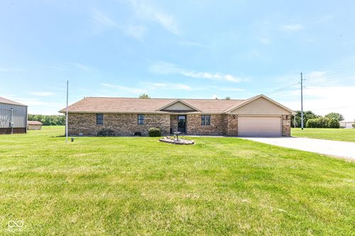 8989 W 1400 N, Elwood, IN, 46036-9142 | Card Image