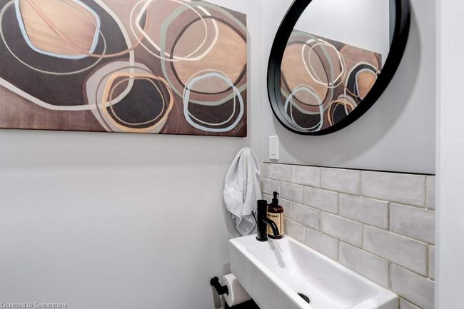 79 Browview Dr, Townhouse with 3 bedrooms, 3 bathrooms and 3 parking in Waterdown ON | Image 10