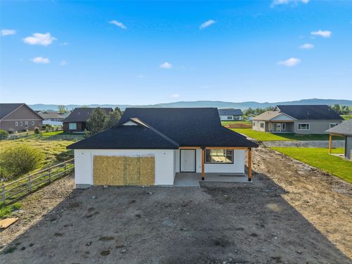 3576 Cimarron Ln, Stevensville, MT, 59870-6608 | Card Image