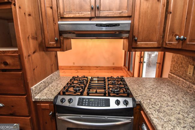 17650 Highway 18, House other with 2 bedrooms, 3 bathrooms and null parking in ZEBULON GA | Image 13